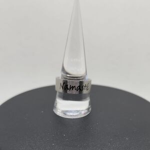 Silver Tone 'Namaste' Ring Sz10